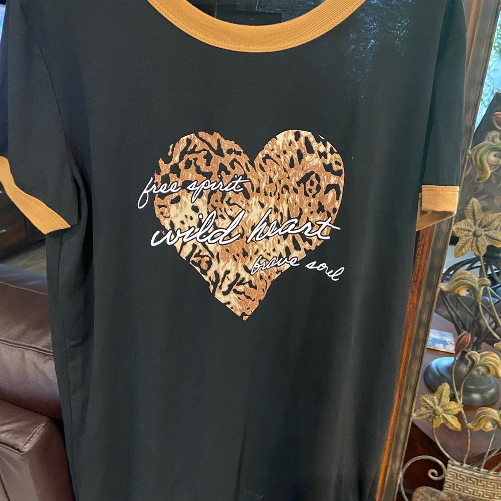 Cute Liv T-shirt